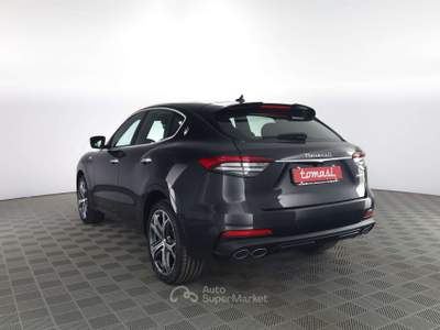 Maserati Levante 330 CV MHEV AWD GT Nero usata Roma