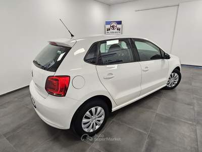 Volkswagen Polo 5 porte Trendline - NeoPatentati Bianco usata TORINO