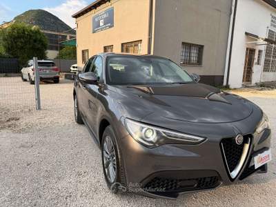 Alfa Romeo Stelvio Stelvio 2.2 t Ti Q4 Navi+Led+Telecamera+Top Grigio usata Rezzato