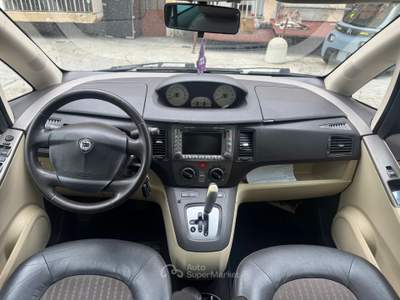Lancia Musa Lancia Musa 1.4 16V Platino Plus – Cambio Automatico 100.000km usata Beinasco