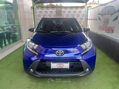 Toyota Aygo X Air X 1.0 Lounge Air 72cv PROMOZIONE FINANZIAMENTO Blu/Azzurro usata Brugherio