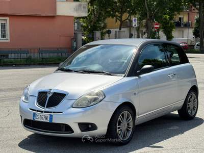 Lancia Ypsilon Lancia Ypsilon 1.3 MJT 75 CV Versus usata Beinasco