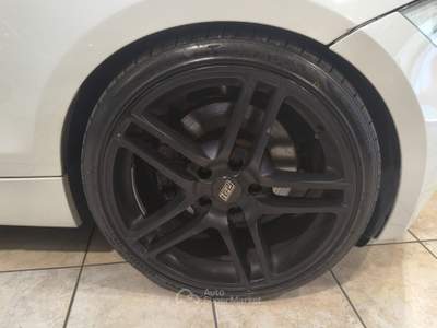BMW Serie 1 123d 123 123d cat 5 porte Futura DPF msport Bianco usata Besenello