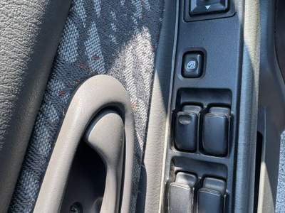 Mitsubishi L200 MITSUBISCHI L200 2.5 TDi 100 GLS Strada Triton Double Cab usata Venezia
