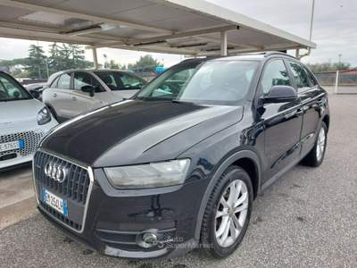 Audi Q3 2.0 TDI quattro Unico Proprietario km 235000 Nero usata Tivoli