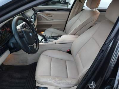 BMW Serie 5 520d d Futura Unico Proprietario km 152000 Pelle Autom. Nero usata Tivoli