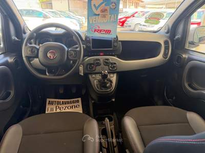 Fiat Panda SPORT 1.0 BENZINA/IBRIDA 70CV Bianco usata Giugliano