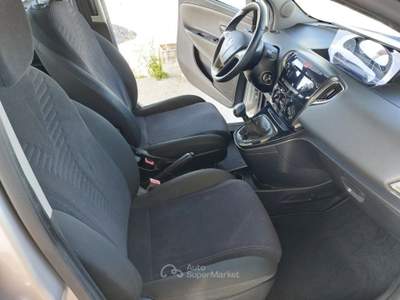 Lancia Ypsilon 1.3 MJT 16V 95 CV 5 porte S&S Gold Grigio usata Tivoli