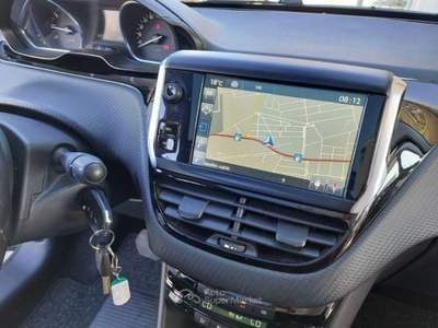 Peugeot 2008 1° serie PureTech Turbo 110 EAT6 S&S Allure Bianco usata Tivoli