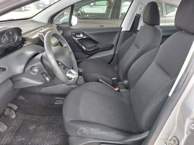 Peugeot 208 1.2  PureTech Allure 5 porte Neopatentati Grigio usata Tivoli