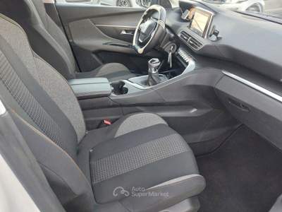 Peugeot 3008 BlueHDi 130 S&S Business Distribuzione nuova Bianco usata Tivoli