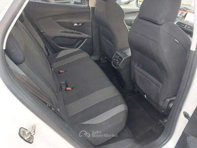 Peugeot 3008 BlueHDi 130 S&S Business Distribuzione nuova Bianco usata Tivoli
