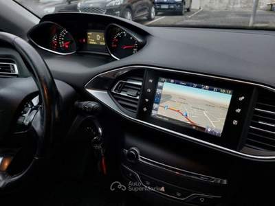 Peugeot 308 BlueHDi 100 S&S SW Business Navi Euro6  Grigio usata Tivoli