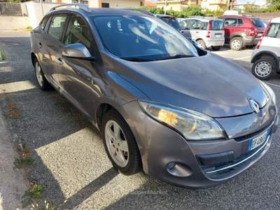 Renault Mégane Mégane 1.5 dCi 110CV SporTour Attractive Grigio usata Tivoli