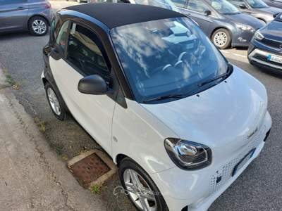 Smart ForTwo EQ Pure uniprò km 10.000 Automatica Fatturab. Bianco usata Tivoli