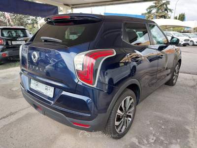 SsangYong Tivoli 1.6 diesel 2WD Exclusive Uniprò Fatturab. Blu/Azzurro usata Tivoli