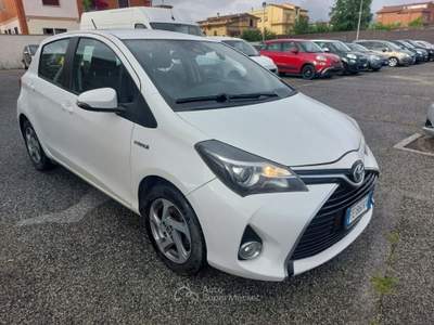 Toyota Yaris 1.5 Hybrid 5 porte  Bianco usata Tivoli