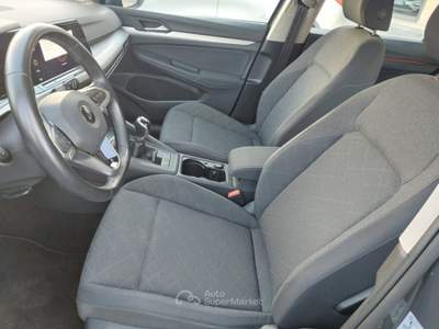 Volkswagen Golf 1.0 TSI EVO Life Uniprò km 28000 Fatturab.  Grigio usata Tivoli
