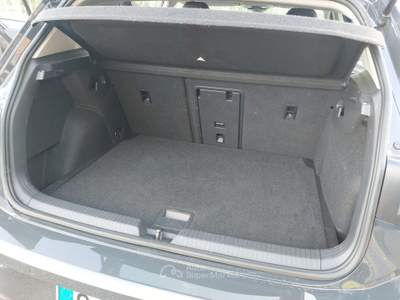 Volkswagen Golf 1.0 TSI EVO Life Uniprò km 28000 Fatturab.  Grigio usata Tivoli