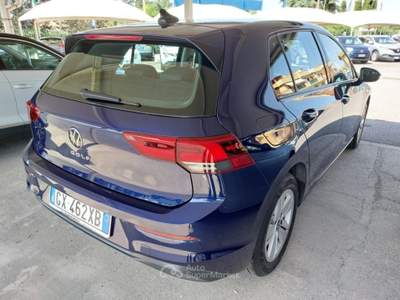 Volkswagen Golf 1.0 TSI EVO Life Uniprò km 45000 Fatturabile Blu/Azzurro usata Tivoli