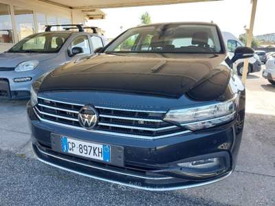 Volkswagen Passat 1.5 TSI ACT DSG Business  km94000 poss.legge 104 Grigio usata Tivoli
