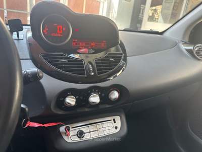 Renault Twingo /RATE/FINANZIAMENTI Rosso usata Benevento
