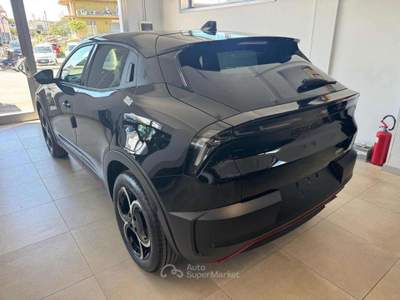 Alfa Romeo Junior 1.2 145 CV Hybrid eDCT6 Speciale km0 Nero usata Spoltore