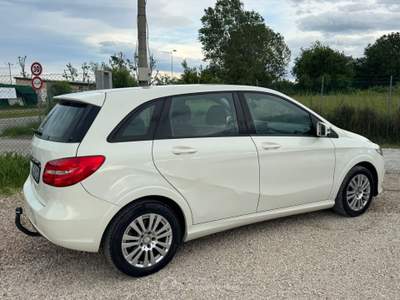 Mercedes-Benz Classe B B 200 NGD Executive Gancio Traino Bianco usata Rimini
