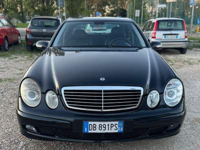 Mercedes-Benz Classe E E 200 CDI cat Avantgarde Blu/Azzurro usata Rimini