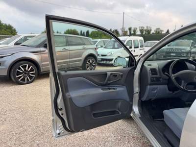 Mitsubishi Space Star 16V cat Comfort 1 Argento usata Rimini