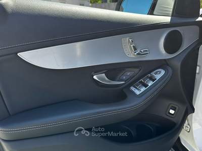 Mercedes-Benz GLC Premium Plus con Pack AMG Line Exterior Bianco usata Cesano Maderno