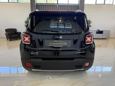 Jeep Renegade 4WD Active Drive Limited Nero usata Latina
