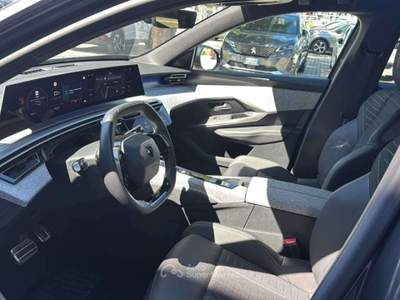Peugeot 3008 3ª serie Hybrid 145 e-DCS6 GT Grigio usata Perugia