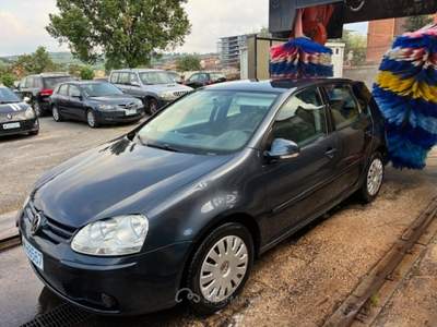 Volkswagen Golf GOLF V GPL BOMBOLA NUOVA 20 EURO 400 KM Verde usata Rimini