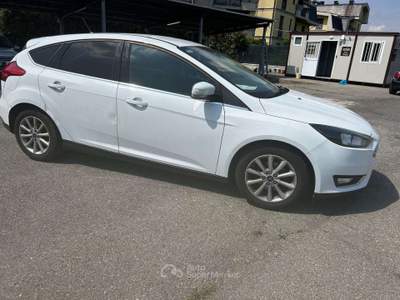 Ford Focus Focus 1.5 ecoblue Titanium 120cv Bianco usata Busnago