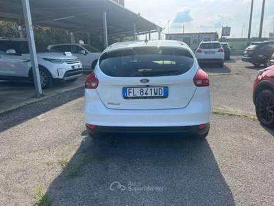 Ford Focus Focus 1.5 ecoblue Titanium 120cv Bianco usata Busnago