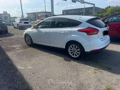 Ford Focus Focus 1.5 ecoblue Titanium 120cv Bianco usata Busnago