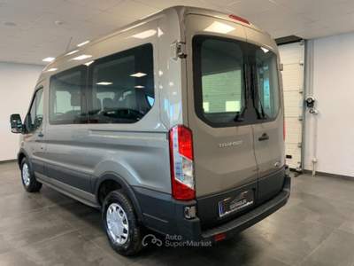 Ford Transit 330 Bus 9 Posti Tetto Alto PL-TM Combi 2.0 TDCi Bronzo usata Qualiano