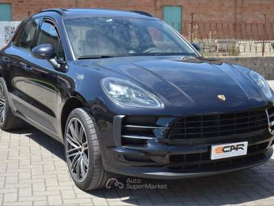 Porsche Macan 2.0 Nero usata Pisa