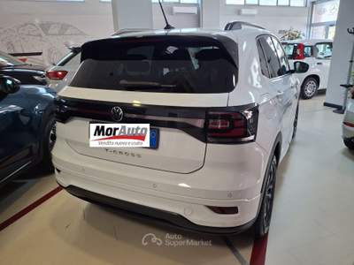 Volkswagen T-Cross Volkswagen T-cross 1.0 DSG  R-LINE Bianco usata Monterotondo