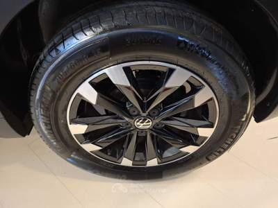 Volkswagen T-Cross Volkswagen T-cross 1.0 DSG  R-LINE Bianco usata Monterotondo