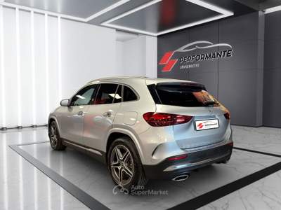 Mercedes-Benz GLA 200 d AMG Line Premium Plus auto Argento usata Roma