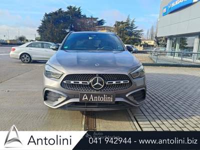 Mercedes-Benz GLA Automatic AMG Line Premium "LUCI AMBIENT" Grigio usata Venezia