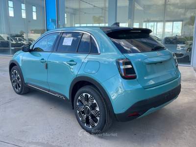 Fiat 600 Hybrid 110 CV DCT MHEV La Prima - possibilità noleggio no scoring Blu/Azzurro usata Gela