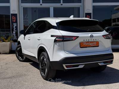 Nissan Qashqai km 0, immatricolazione esclusa Bianco usata Roseto degli Abruzzi