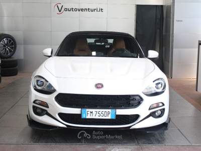 Fiat 124 spider 1.4 MultiAir Lusso Versione Speciale Abarth Style Bianco usata Civita Castellana