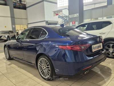Alfa Romeo Giulia 2.2 Turbodiesel 190 CV AT8 Business Blu/Azzurro usata Milano
