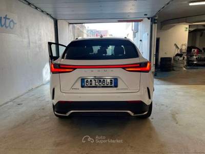 Lexus NX 450h Plug-in 4WD F-Sport Blu/Azzurro usata Borgo San Dalmazzo