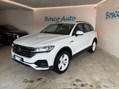 Volkswagen Touareg 3.0 V6 TDI 286 CV SCR Style Blu/Azzurro usata Borgo San Dalmazzo