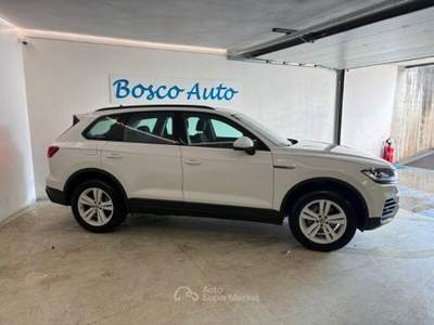 Volkswagen Touareg 3.0 V6 TDI 286 CV SCR Style Blu/Azzurro usata Borgo San Dalmazzo